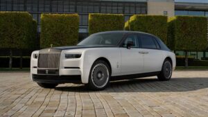 How to Choose the Best Garage for Your Rolls-Royce in Al Quoz, Dubai
