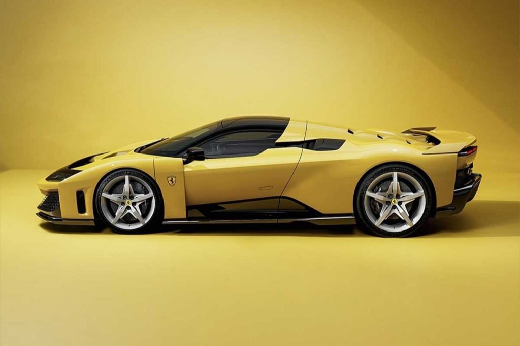Ferrari Oil Leak: Common, Symptoms, Causes and Solutions